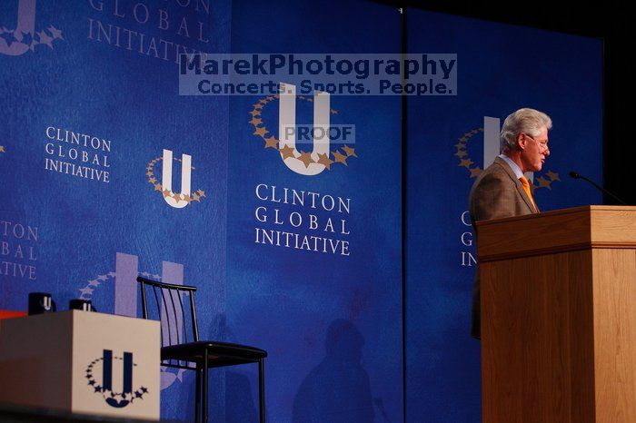 Former President Bill Clinton speaking at the CGIU meeting.  Day one of the 2nd Annual Clinton Global Initiative University (CGIU) meeting was held at The University of Texas at Austin, Friday, February 13, 2009.

Filename: SRM_20090213_16195237.jpg
Aperture: f/4.0
Shutter Speed: 1/125
Body: Canon EOS-1D Mark II
Lens: Canon EF 80-200mm f/2.8 L