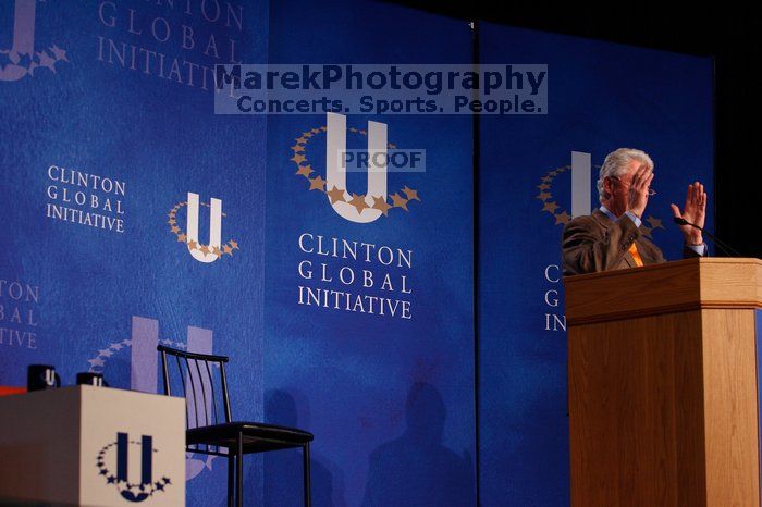 Former President Bill Clinton speaking at the CGIU meeting.  Day one of the 2nd Annual Clinton Global Initiative University (CGIU) meeting was held at The University of Texas at Austin, Friday, February 13, 2009.

Filename: SRM_20090213_16195742.jpg
Aperture: f/4.0
Shutter Speed: 1/125
Body: Canon EOS-1D Mark II
Lens: Canon EF 80-200mm f/2.8 L