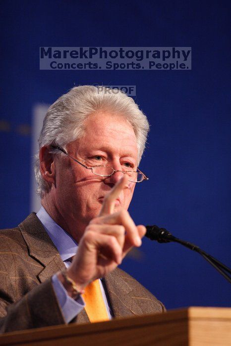 Former President Bill Clinton speaking at the CGIU meeting.  Day one of the 2nd Annual Clinton Global Initiative University (CGIU) meeting was held at The University of Texas at Austin, Friday, February 13, 2009.

Filename: SRM_20090213_16202154.jpg
Aperture: f/2.8
Shutter Speed: 1/250
Body: Canon EOS 20D
Lens: Canon EF 300mm f/2.8 L IS