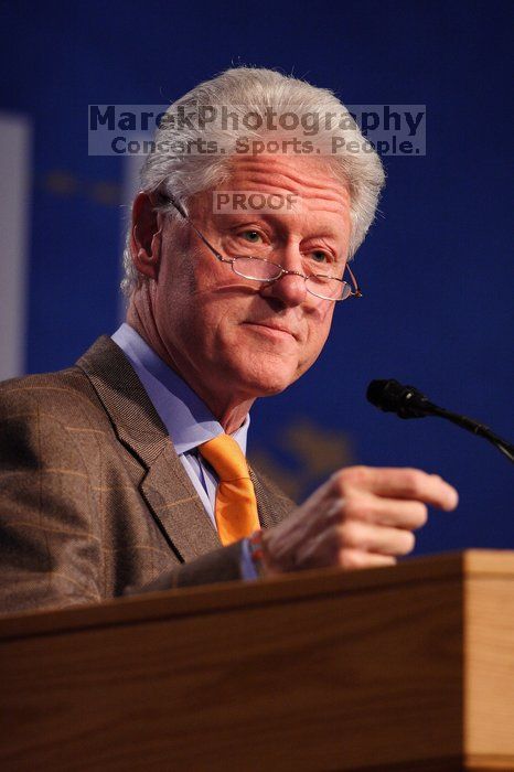 Former President Bill Clinton speaking at the CGIU meeting.  Day one of the 2nd Annual Clinton Global Initiative University (CGIU) meeting was held at The University of Texas at Austin, Friday, February 13, 2009.

Filename: SRM_20090213_16210172.jpg
Aperture: f/2.8
Shutter Speed: 1/320
Body: Canon EOS 20D
Lens: Canon EF 300mm f/2.8 L IS