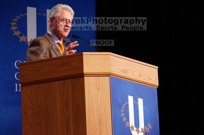 Former President Bill Clinton speaking at the CGIU meeting.  Day one of the 2nd Annual Clinton Global Initiative University (CGIU) meeting was held at The University of Texas at Austin, Friday, February 13, 2009.

Filename: SRM_20090213_16211651.jpg
Aperture: f/4.0
Shutter Speed: 1/100
Body: Canon EOS-1D Mark II
Lens: Canon EF 80-200mm f/2.8 L