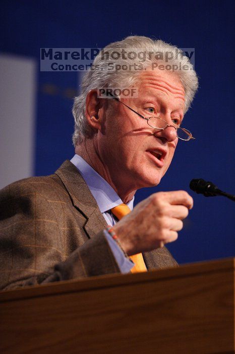 Former President Bill Clinton speaking at the CGIU meeting.  Day one of the 2nd Annual Clinton Global Initiative University (CGIU) meeting was held at The University of Texas at Austin, Friday, February 13, 2009.

Filename: SRM_20090213_16221568.jpg
Aperture: f/2.8
Shutter Speed: 1/320
Body: Canon EOS 20D
Lens: Canon EF 300mm f/2.8 L IS