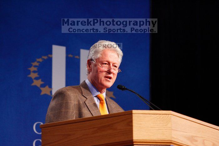 Former President Bill Clinton speaking at the CGIU meeting.  Day one of the 2nd Annual Clinton Global Initiative University (CGIU) meeting was held at The University of Texas at Austin, Friday, February 13, 2009.

Filename: SRM_20090213_16234578.jpg
Aperture: f/4.0
Shutter Speed: 1/80
Body: Canon EOS-1D Mark II
Lens: Canon EF 80-200mm f/2.8 L