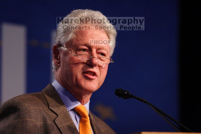 Former President Bill Clinton speaking at the CGIU meeting.  Day one of the 2nd Annual Clinton Global Initiative University (CGIU) meeting was held at The University of Texas at Austin, Friday, February 13, 2009.

Filename: SRM_20090213_16250190.jpg
Aperture: f/2.8
Shutter Speed: 1/320
Body: Canon EOS 20D
Lens: Canon EF 300mm f/2.8 L IS