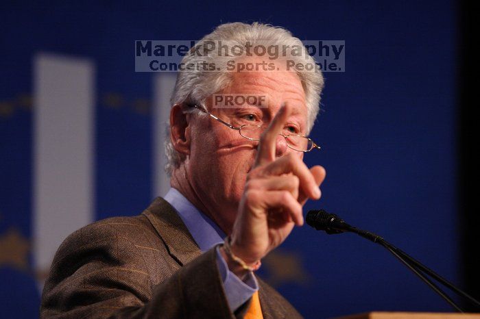 Former President Bill Clinton speaking at the CGIU meeting.  Day one of the 2nd Annual Clinton Global Initiative University (CGIU) meeting was held at The University of Texas at Austin, Friday, February 13, 2009.

Filename: SRM_20090213_16250695.jpg
Aperture: f/2.8
Shutter Speed: 1/320
Body: Canon EOS 20D
Lens: Canon EF 300mm f/2.8 L IS