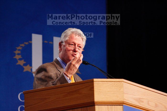 Former President Bill Clinton speaking at the CGIU meeting.  Day one of the 2nd Annual Clinton Global Initiative University (CGIU) meeting was held at The University of Texas at Austin, Friday, February 13, 2009.

Filename: SRM_20090213_16251381.jpg
Aperture: f/4.0
Shutter Speed: 1/100
Body: Canon EOS-1D Mark II
Lens: Canon EF 80-200mm f/2.8 L