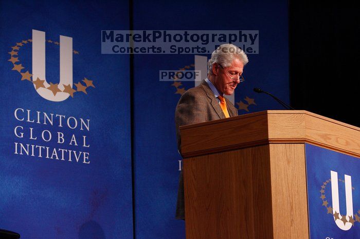 Former President Bill Clinton speaking at the CGIU meeting.  Day one of the 2nd Annual Clinton Global Initiative University (CGIU) meeting was held at The University of Texas at Austin, Friday, February 13, 2009.

Filename: SRM_20090213_16260296.jpg
Aperture: f/4.0
Shutter Speed: 1/160
Body: Canon EOS-1D Mark II
Lens: Canon EF 80-200mm f/2.8 L