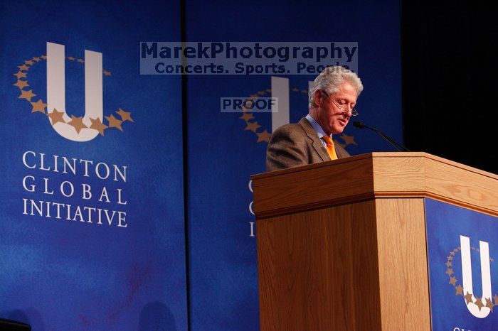 Former President Bill Clinton speaking at the CGIU meeting.  Day one of the 2nd Annual Clinton Global Initiative University (CGIU) meeting was held at The University of Texas at Austin, Friday, February 13, 2009.

Filename: SRM_20090213_16260500.jpg
Aperture: f/4.0
Shutter Speed: 1/125
Body: Canon EOS-1D Mark II
Lens: Canon EF 80-200mm f/2.8 L