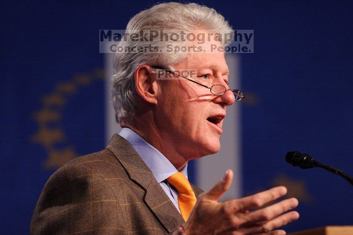 Former President Bill Clinton speaking at the CGIU meeting.  Day one of the 2nd Annual Clinton Global Initiative University (CGIU) meeting was held at The University of Texas at Austin, Friday, February 13, 2009.

Filename: SRM_20090213_16261902.jpg
Aperture: f/2.8
Shutter Speed: 1/320
Body: Canon EOS 20D
Lens: Canon EF 300mm f/2.8 L IS