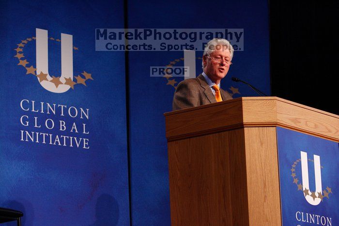 Former President Bill Clinton speaking at the CGIU meeting.  Day one of the 2nd Annual Clinton Global Initiative University (CGIU) meeting was held at The University of Texas at Austin, Friday, February 13, 2009.

Filename: SRM_20090213_16270008.jpg
Aperture: f/4.0
Shutter Speed: 1/160
Body: Canon EOS-1D Mark II
Lens: Canon EF 80-200mm f/2.8 L