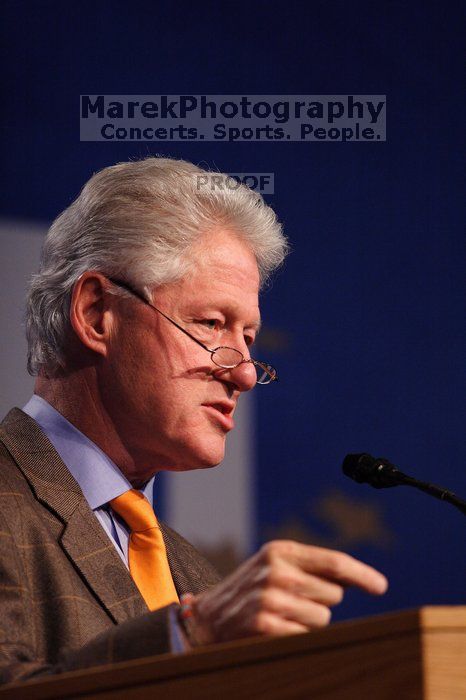 Former President Bill Clinton speaking at the CGIU meeting.  Day one of the 2nd Annual Clinton Global Initiative University (CGIU) meeting was held at The University of Texas at Austin, Friday, February 13, 2009.

Filename: SRM_20090213_16274513.jpg
Aperture: f/2.8
Shutter Speed: 1/400
Body: Canon EOS 20D
Lens: Canon EF 300mm f/2.8 L IS