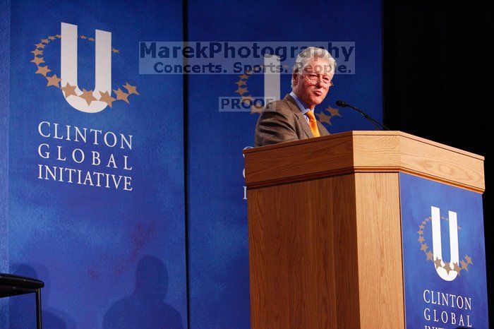 Former President Bill Clinton speaking at the CGIU meeting.  Day one of the 2nd Annual Clinton Global Initiative University (CGIU) meeting was held at The University of Texas at Austin, Friday, February 13, 2009.

Filename: SRM_20090213_16281626.jpg
Aperture: f/4.0
Shutter Speed: 1/160
Body: Canon EOS-1D Mark II
Lens: Canon EF 80-200mm f/2.8 L