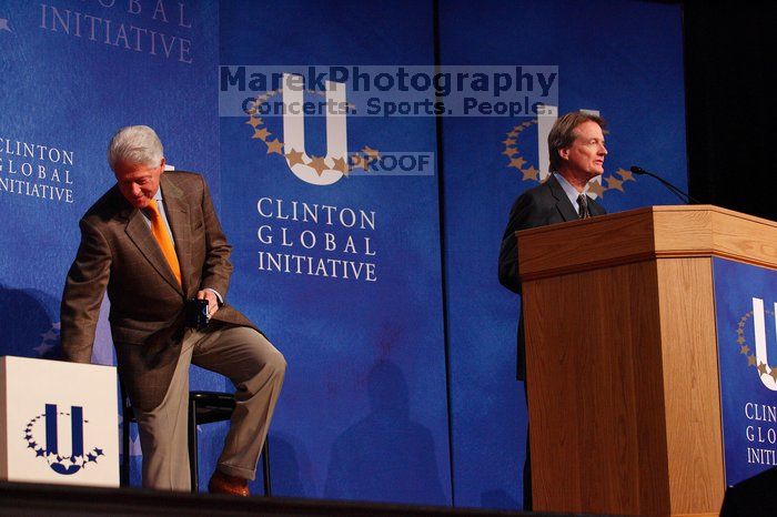 UT President William Powers Jr. speaks at the opening of the first plenary session of CGIU with Former President Bill Clinton listening.  Day one of the 2nd Annual Clinton Global Initiative University (CGIU) meeting was held at The University of Texas at Austin, Friday, February 13, 2009.

Filename: SRM_20090213_16294254.jpg
Aperture: f/4.0
Shutter Speed: 1/250
Body: Canon EOS-1D Mark II
Lens: Canon EF 80-200mm f/2.8 L