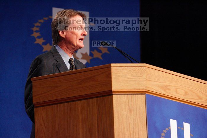 UT President William Powers Jr. speaks at the opening plenary session of the CGIU meeting.  Day one of the 2nd Annual Clinton Global Initiative University (CGIU) meeting was held at The University of Texas at Austin, Friday, February 13, 2009.

Filename: SRM_20090213_16312573.jpg
Aperture: f/4.0
Shutter Speed: 1/160
Body: Canon EOS-1D Mark II
Lens: Canon EF 80-200mm f/2.8 L