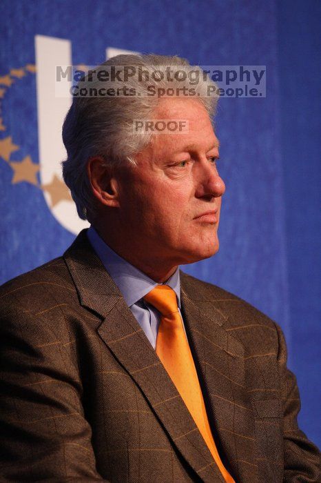 Former President Bill Clinton listens to UT President William Powers Jr. speak at the opening plenary session of the CGIU meeting.  Day one of the 2nd Annual Clinton Global Initiative University (CGIU) meeting was held at The University of Texas at Austin, Friday, February 13, 2009.

Filename: SRM_20090213_16345755.jpg
Aperture: f/2.8
Shutter Speed: 1/320
Body: Canon EOS 20D
Lens: Canon EF 300mm f/2.8 L IS