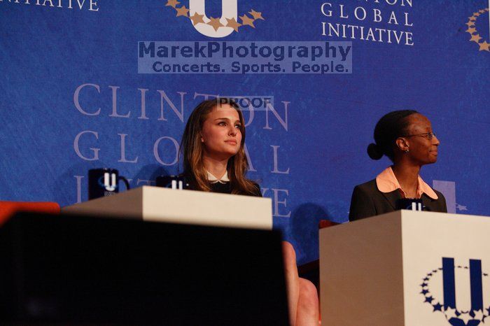 Natalie Portman (L) and Mambidzeni Madzivire (R), BME graduate student at Mayo Graduate School, at the first plenary session of the CGIU meeting.  Day one of the 2nd Annual Clinton Global Initiative University (CGIU) meeting was held at The University of Texas at Austin, Friday, February 13, 2009.

Filename: SRM_20090213_16530913.jpg
Aperture: f/4.0
Shutter Speed: 1/320
Body: Canon EOS-1D Mark II
Lens: Canon EF 80-200mm f/2.8 L