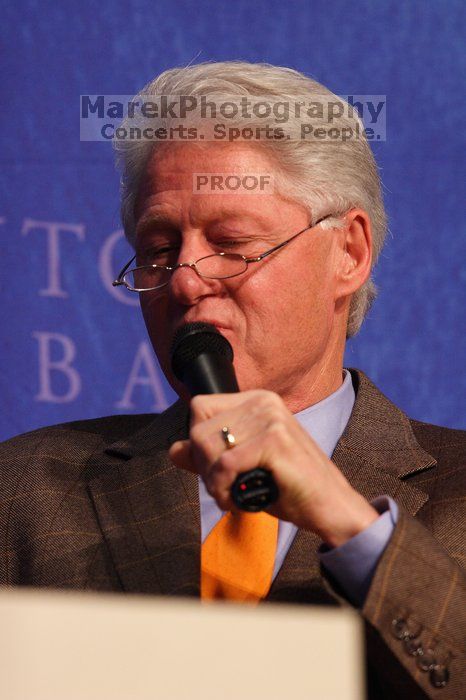 Former President Bill Clinton moderated the discussion between Natalie Portman, Mambidzeni Madzivire, BME graduate student at Mayo Graduate School, Blake Mycoskie, founder of TOMS shoes, and Paul Bell, president of Dell Global Public, during the first plenary session at the CGIU meeting.  Day one of the 2nd Annual Clinton Global Initiative University (CGIU) meeting was held at The University of Texas at Austin, Friday, February 13, 2009.

Filename: SRM_20090213_16575877.jpg
Aperture: f/4.0
Shutter Speed: 1/250
Body: Canon EOS 20D
Lens: Canon EF 300mm f/2.8 L IS