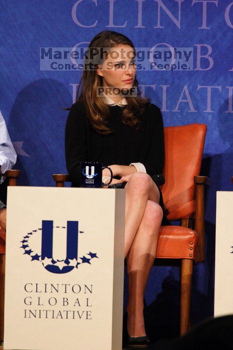 Natalie Portman spoke about micro-loans, especially for women to start their own businesses, in poor and developing countries, at the opening plenary session of the CGIU meeting.  Day one of the 2nd Annual Clinton Global Initiative University (CGIU) meeting was held at The University of Texas at Austin, Friday, February 13, 2009.

Filename: SRM_20090213_17085758.jpg
Aperture: f/5.6
Shutter Speed: 1/250
Body: Canon EOS 20D
Lens: Canon EF 300mm f/2.8 L IS