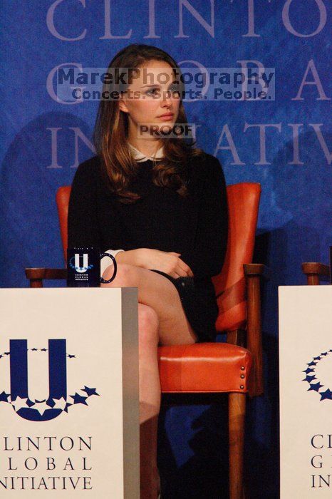 Natalie Portman spoke about micro-loans, especially for women to start their own businesses, in poor and developing countries, at the opening plenary session of the CGIU meeting.  Day one of the 2nd Annual Clinton Global Initiative University (CGIU) meeting was held at The University of Texas at Austin, Friday, February 13, 2009.

Filename: SRM_20090213_17174321.jpg
Aperture: f/5.6
Shutter Speed: 1/320
Body: Canon EOS-1D Mark II
Lens: Canon EF 300mm f/2.8 L IS