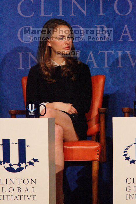 Natalie Portman spoke about micro-loans, especially for women to start their own businesses, in poor and developing countries, at the opening plenary session of the CGIU meeting.  Day one of the 2nd Annual Clinton Global Initiative University (CGIU) meeting was held at The University of Texas at Austin, Friday, February 13, 2009.

Filename: SRM_20090213_17174322.jpg
Aperture: f/5.6
Shutter Speed: 1/320
Body: Canon EOS-1D Mark II
Lens: Canon EF 300mm f/2.8 L IS