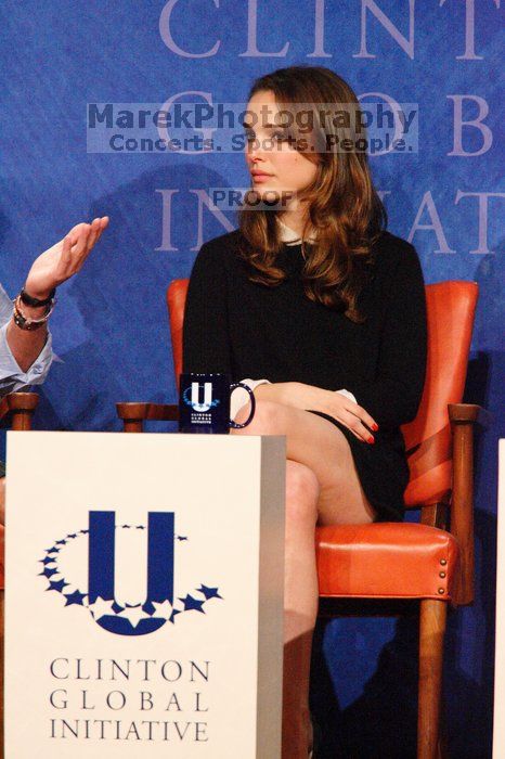 Natalie Portman spoke about micro-loans, especially for women to start their own businesses, in poor and developing countries, at the opening plenary session of the CGIU meeting.  Day one of the 2nd Annual Clinton Global Initiative University (CGIU) meeting was held at The University of Texas at Austin, Friday, February 13, 2009.

Filename: SRM_20090213_17182434.jpg
Aperture: f/5.6
Shutter Speed: 1/200
Body: Canon EOS-1D Mark II
Lens: Canon EF 300mm f/2.8 L IS