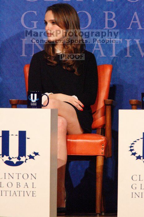 Natalie Portman spoke about micro-loans, especially for women to start their own businesses, in poor and developing countries, at the opening plenary session of the CGIU meeting.  Day one of the 2nd Annual Clinton Global Initiative University (CGIU) meeting was held at The University of Texas at Austin, Friday, February 13, 2009.

Filename: SRM_20090213_17183841.jpg
Aperture: f/5.6
Shutter Speed: 1/200
Body: Canon EOS-1D Mark II
Lens: Canon EF 300mm f/2.8 L IS