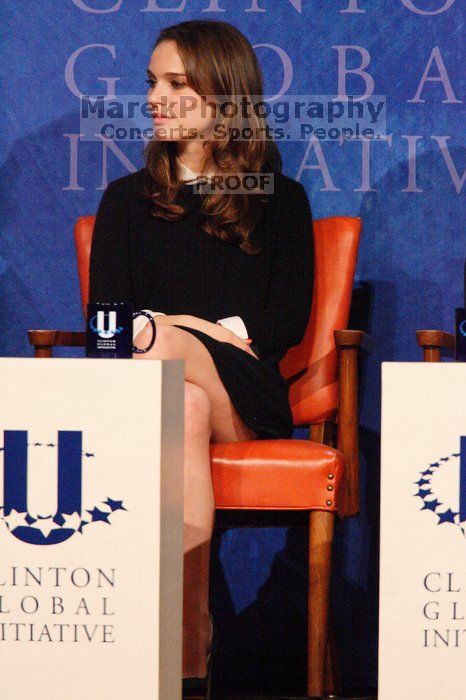 Natalie Portman spoke about micro-loans, especially for women to start their own businesses, in poor and developing countries, at the opening plenary session of the CGIU meeting.  Day one of the 2nd Annual Clinton Global Initiative University (CGIU) meeting was held at The University of Texas at Austin, Friday, February 13, 2009.

Filename: SRM_20090213_17190146.jpg
Aperture: f/5.6
Shutter Speed: 1/200
Body: Canon EOS-1D Mark II
Lens: Canon EF 300mm f/2.8 L IS