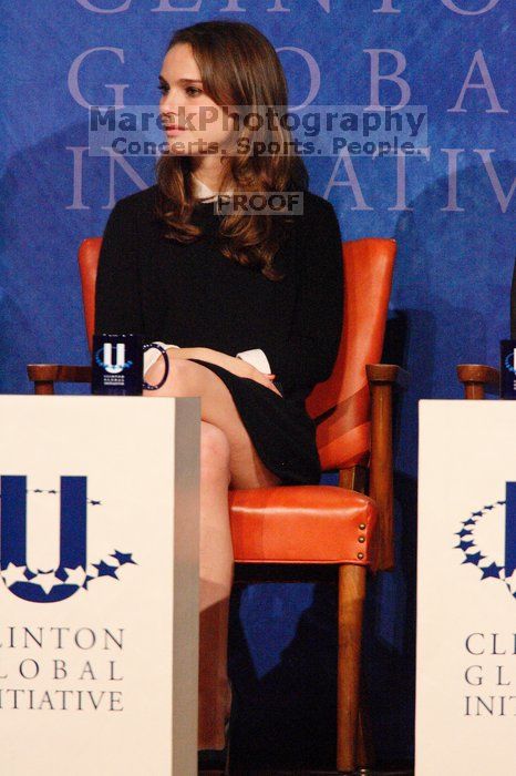 Natalie Portman spoke about micro-loans, especially for women to start their own businesses, in poor and developing countries, at the opening plenary session of the CGIU meeting.  Day one of the 2nd Annual Clinton Global Initiative University (CGIU) meeting was held at The University of Texas at Austin, Friday, February 13, 2009.

Filename: SRM_20090213_17190147.jpg
Aperture: f/5.6
Shutter Speed: 1/200
Body: Canon EOS-1D Mark II
Lens: Canon EF 300mm f/2.8 L IS