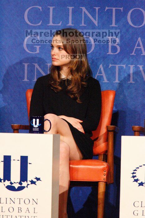 Natalie Portman spoke about micro-loans, especially for women to start their own businesses, in poor and developing countries, at the opening plenary session of the CGIU meeting.  Day one of the 2nd Annual Clinton Global Initiative University (CGIU) meeting was held at The University of Texas at Austin, Friday, February 13, 2009.

Filename: SRM_20090213_17224575.jpg
Aperture: f/5.6
Shutter Speed: 1/160
Body: Canon EOS-1D Mark II
Lens: Canon EF 300mm f/2.8 L IS