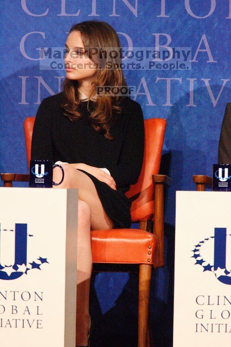 Natalie Portman spoke about micro-loans, especially for women to start their own businesses, in poor and developing countries, at the opening plenary session of the CGIU meeting.  Day one of the 2nd Annual Clinton Global Initiative University (CGIU) meeting was held at The University of Texas at Austin, Friday, February 13, 2009.

Filename: SRM_20090213_17224677.jpg
Aperture: f/5.6
Shutter Speed: 1/160
Body: Canon EOS-1D Mark II
Lens: Canon EF 300mm f/2.8 L IS