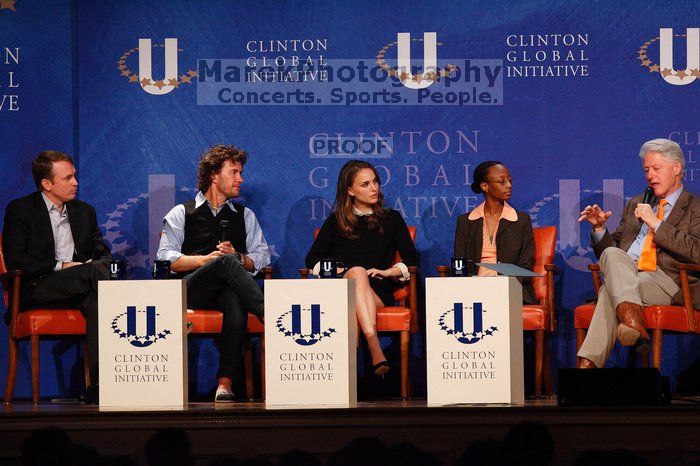 Paul Bell (1-L), president of Dell Global Public, Blake Mycoskie (2-L), founder of TOMS shoes, Natalie Portman (C), Mambidzeni Madzivire (2-R), BME graduate student at Mayo Graduate School, and Former President Bill Clinton (1-R) at the first plenary session of the CGIU meeting.  Day one of the 2nd Annual Clinton Global Initiative University (CGIU) meeting was held at The University of Texas at Austin, Friday, February 13, 2009.

Filename: SRM_20090213_17251019.jpg
Aperture: f/4.0
Shutter Speed: 1/400
Body: Canon EOS-1D Mark II
Lens: Canon EF 300mm f/2.8 L IS