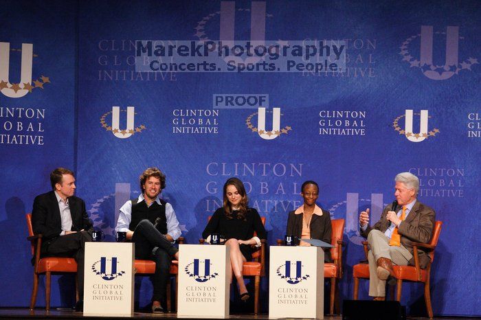 Paul Bell (1-L), president of Dell Global Public, Blake Mycoskie (2-L), founder of TOMS shoes, Natalie Portman (C), Mambidzeni Madzivire (2-R), BME graduate student at Mayo Graduate School, and Former President Bill Clinton (1-R) at the first plenary session of the CGIU meeting.  Day one of the 2nd Annual Clinton Global Initiative University (CGIU) meeting was held at The University of Texas at Austin, Friday, February 13, 2009.

Filename: SRM_20090213_17260481.jpg
Aperture: f/4.0
Shutter Speed: 1/400
Body: Canon EOS 20D
Lens: Canon EF 80-200mm f/2.8 L