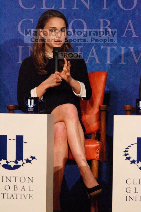 Natalie Portman spoke about micro-loans, especially for women to start their own businesses, in poor and developing countries, at the opening plenary session of the CGIU meeting.  Day one of the 2nd Annual Clinton Global Initiative University (CGIU) meeting was held at The University of Texas at Austin, Friday, February 13, 2009.

Filename: SRM_20090213_17304679.jpg
Aperture: f/5.6
Shutter Speed: 1/250
Body: Canon EOS-1D Mark II
Lens: Canon EF 300mm f/2.8 L IS