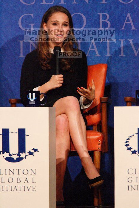 Natalie Portman spoke about micro-loans, especially for women to start their own businesses, in poor and developing countries, at the opening plenary session of the CGIU meeting.  Day one of the 2nd Annual Clinton Global Initiative University (CGIU) meeting was held at The University of Texas at Austin, Friday, February 13, 2009.

Filename: SRM_20090213_17310988.jpg
Aperture: f/5.6
Shutter Speed: 1/250
Body: Canon EOS-1D Mark II
Lens: Canon EF 300mm f/2.8 L IS