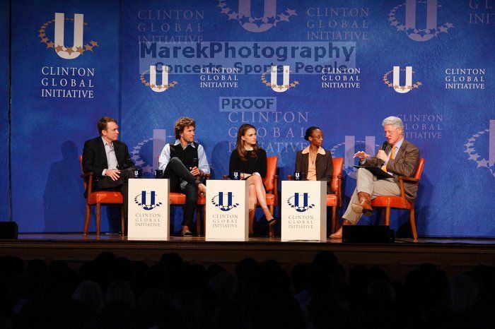 Paul Bell (1-L), president of Dell Global Public, Blake Mycoskie (2-L), founder of TOMS shoes, Natalie Portman (C), Mambidzeni Madzivire (2-R), BME graduate student at Mayo Graduate School, and Former President Bill Clinton (1-R) at the first plenary session of the CGIU meeting.  Day one of the 2nd Annual Clinton Global Initiative University (CGIU) meeting was held at The University of Texas at Austin, Friday, February 13, 2009.

Filename: SRM_20090213_17320398.jpg
Aperture: f/5.0
Shutter Speed: 1/125
Body: Canon EOS-1D Mark II
Lens: Canon EF 80-200mm f/2.8 L