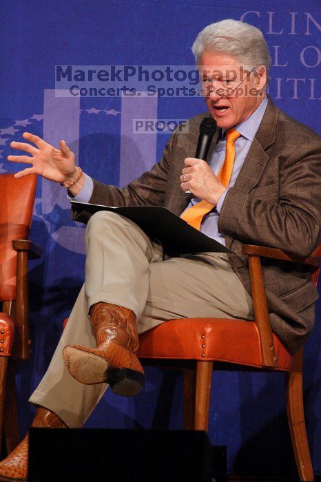 Former President Bill Clinton moderated the discussion between Natalie Portman, Mambidzeni Madzivire, BME graduate student at Mayo Graduate School, Blake Mycoskie, founder of TOMS shoes, and Paul Bell, president of Dell Global Public, during the first plenary session at the CGIU meeting.  Day one of the 2nd Annual Clinton Global Initiative University (CGIU) meeting was held at The University of Texas at Austin, Friday, February 13, 2009.

Filename: SRM_20090213_17324584.jpg
Aperture: f/5.6
Shutter Speed: 1/250
Body: Canon EOS 20D
Lens: Canon EF 300mm f/2.8 L IS