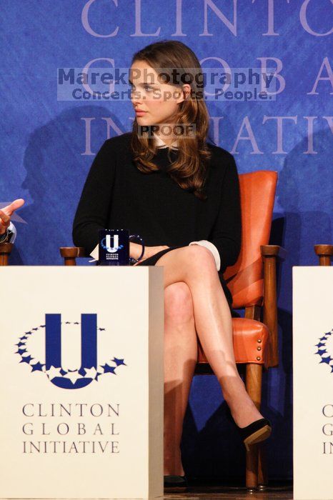 Natalie Portman spoke about micro-loans, especially for women to start their own businesses, in poor and developing countries, at the opening plenary session of the CGIU meeting.  Day one of the 2nd Annual Clinton Global Initiative University (CGIU) meeting was held at The University of Texas at Austin, Friday, February 13, 2009.

Filename: SRM_20090213_17343605.jpg
Aperture: f/5.6
Shutter Speed: 1/160
Body: Canon EOS 20D
Lens: Canon EF 300mm f/2.8 L IS