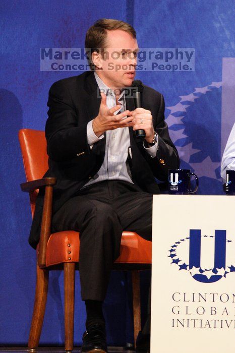 Paul Bell, president of Dell Global Public, at the opening plenary session of the CGIU meeting.  Day one of the 2nd Annual Clinton Global Initiative University (CGIU) meeting was held at The University of Texas at Austin, Friday, February 13, 2009.

Filename: SRM_20090213_17385638.jpg
Aperture: f/5.6
Shutter Speed: 1/160
Body: Canon EOS 20D
Lens: Canon EF 300mm f/2.8 L IS