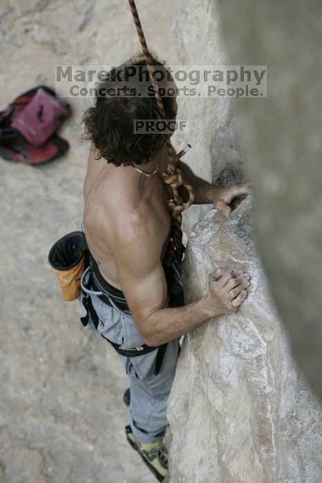 Jason Shear competing.  CTM hosted a speed climbing event at Seismic Wall on Diving for Rocks to benefit the Austin Area Food Bank, Saturday, May 9, 2009.

Filename: SRM_20090509_11205654.jpg
Aperture: f/5.0
Shutter Speed: 1/1000
Body: Canon EOS-1D Mark II
Lens: Canon EF 80-200mm f/2.8 L