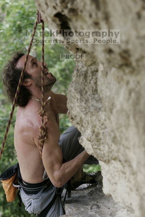 Jason Shear competing.  CTM hosted a speed climbing event at Seismic Wall on Diving for Rocks to benefit the Austin Area Food Bank, Saturday, May 9, 2009.

Filename: SRM_20090509_11215205.jpg
Aperture: f/5.6
Shutter Speed: 1/320
Body: Canon EOS-1D Mark II
Lens: Canon EF 80-200mm f/2.8 L