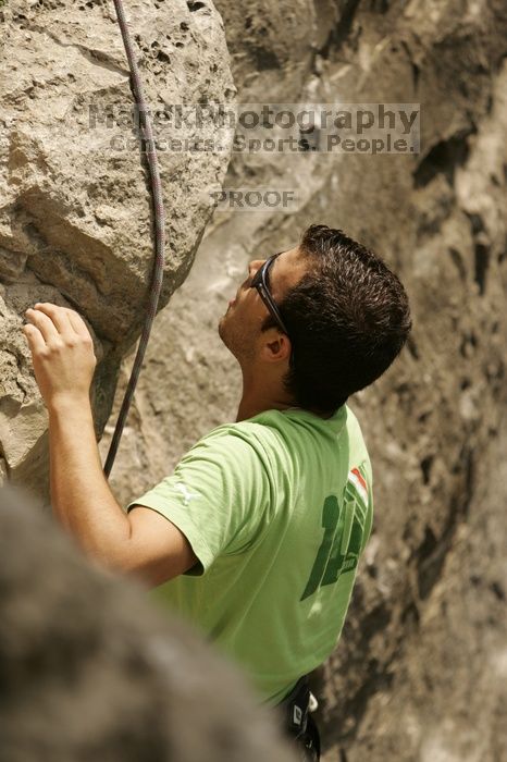 CTM hosted a speed climbing event at Seismic Wall on Diving for Rocks to benefit the Austin Area Food Bank, Saturday, May 9, 2009.

Filename: SRM_20090509_11353469.jpg
Aperture: f/3.5
Shutter Speed: 1/3200
Body: Canon EOS-1D Mark II
Lens: Canon EF 80-200mm f/2.8 L