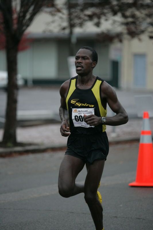 Richmond SunTrust Marathon and McDonald's Half Marathon, on Saturday, November 14, 2009.

Filename: SRM_20091114_08353279.JPG
Aperture: f/2.8
Shutter Speed: 1/1600
Body: Canon EOS-1D Mark II
Lens: Canon EF 80-200mm f/2.8 L