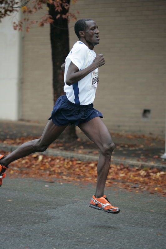 Richmond SunTrust Marathon and McDonald's Half Marathon, on Saturday, November 14, 2009.

Filename: SRM_20091114_08380386.JPG
Aperture: f/2.8
Shutter Speed: 1/500
Body: Canon EOS-1D Mark II
Lens: Canon EF 80-200mm f/2.8 L