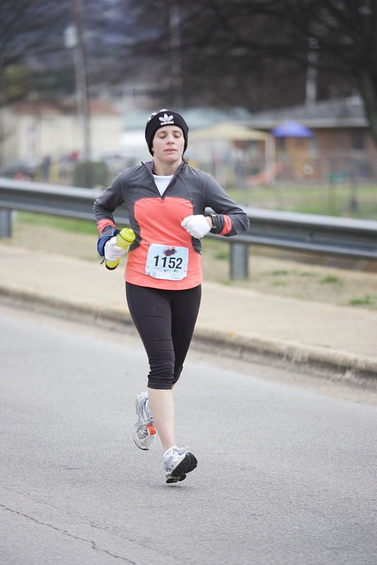 Beth Marek running the Rocket City Marathon on Saturday, December 12, 2009 in Huntsville.

Filename: SRM_20091212_12531851.JPG
Aperture: f/2.8
Shutter Speed: 1/800
Body: Canon EOS-1D Mark II
Lens: Canon EF 80-200mm f/2.8 L