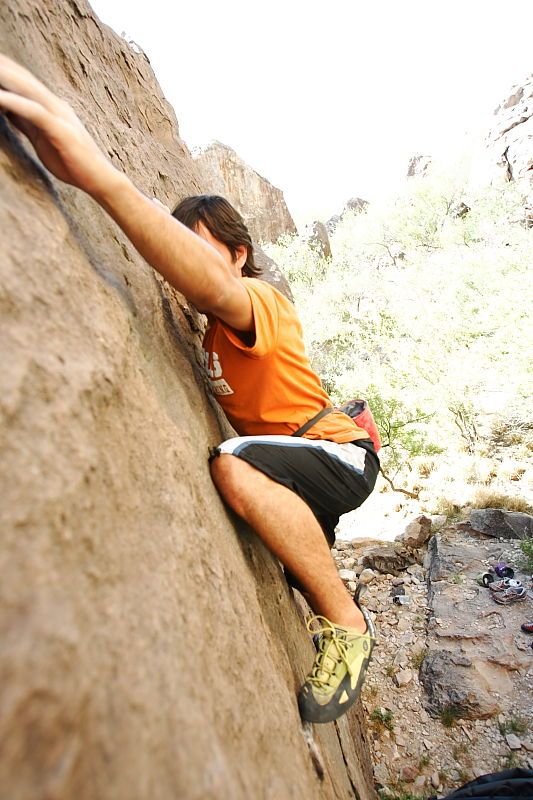 Javier Morales rock climbing in Hueco Tanks State Park and Historic Site during the Hueco Tanks Awesome Fest 2010 trip, Friday, May 21, 2010.

Filename: SRM_20100521_17515355.JPG
Aperture: f/4.0
Shutter Speed: 1/200
Body: Canon EOS-1D Mark II
Lens: Canon EF 16-35mm f/2.8 L