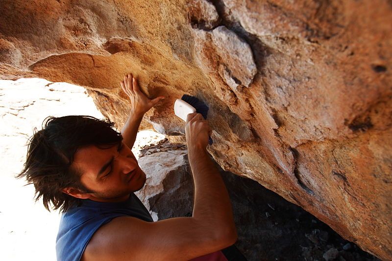 Javier Morales rock climbing in Hueco Tanks State Park and Historic Site during the Hueco Tanks Awesome Fest 2010 trip, Saturday, May 22, 2010.

Filename: SRM_20100522_12121588.JPG
Aperture: f/5.6
Shutter Speed: 1/200
Body: Canon EOS-1D Mark II
Lens: Canon EF 16-35mm f/2.8 L