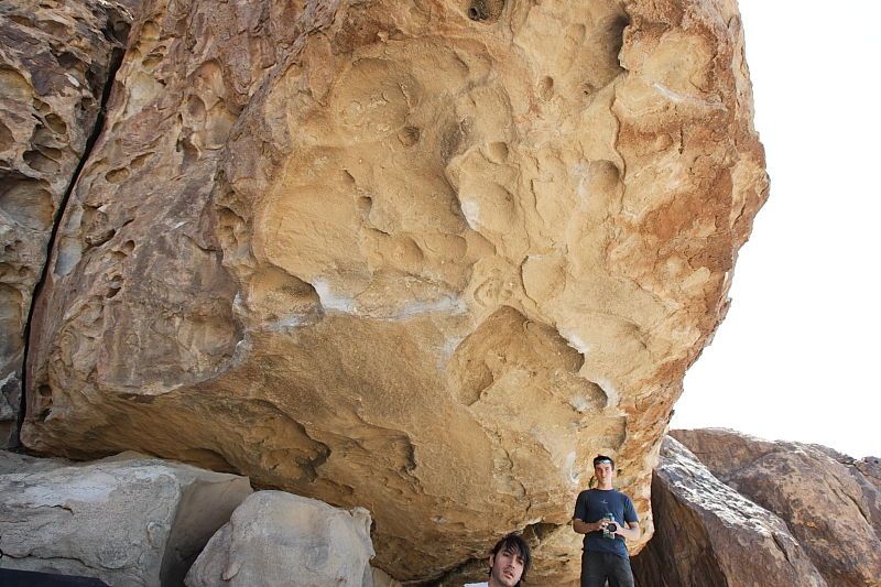 Rock climbing in Hueco Tanks State Park and Historic Site during the Hueco Tanks Awesome Fest 2010 trip, Sunday, May 23, 2010.

Filename: SRM_20100523_11452347.JPG
Aperture: f/5.6
Shutter Speed: 1/500
Body: Canon EOS-1D Mark II
Lens: Canon EF 16-35mm f/2.8 L