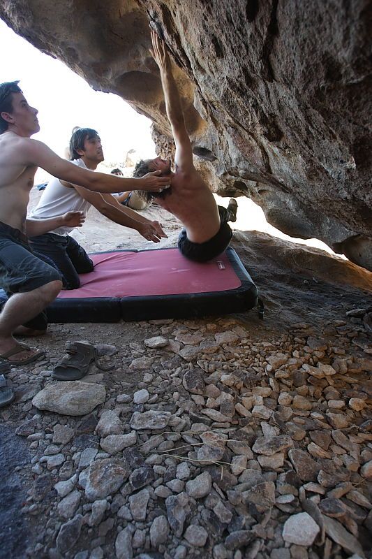 Andrew Dreher rock climbing in Hueco Tanks State Park and Historic Site during the Hueco Tanks Awesome Fest 2010 trip, Sunday, May 23, 2010.

Filename: SRM_20100523_19114077.JPG
Aperture: f/4.0
Shutter Speed: 1/100
Body: Canon EOS-1D Mark II
Lens: Canon EF 16-35mm f/2.8 L