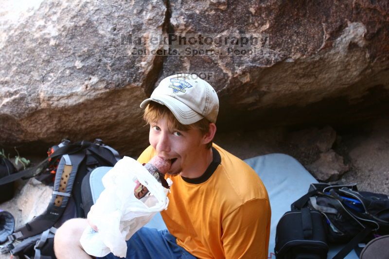 Rock climbing in Hueco Tanks State Park and Historic Site during the Hueco Tanks Awesome Fest 2.0 trip, Saturday, September 04, 2010.

Filename: SRM_20100904_12052034.JPG
Aperture: f/4.0
Shutter Speed: 1/100
Body: Canon EOS 20D
Lens: Canon EF 16-35mm f/2.8 L