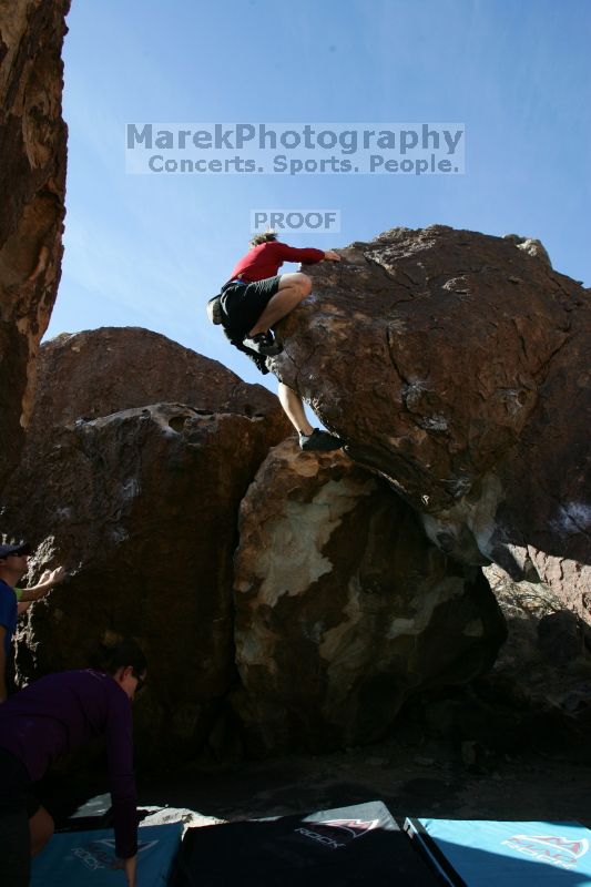 Bouldering during the Hueco Tanks Awesome Fest 14.2.

Filename: srm_20140223_11292403.jpg
Aperture: f/5.6
Shutter Speed: 1/640
Body: Canon EOS-1D Mark II
Lens: Canon EF 16-35mm f/2.8 L